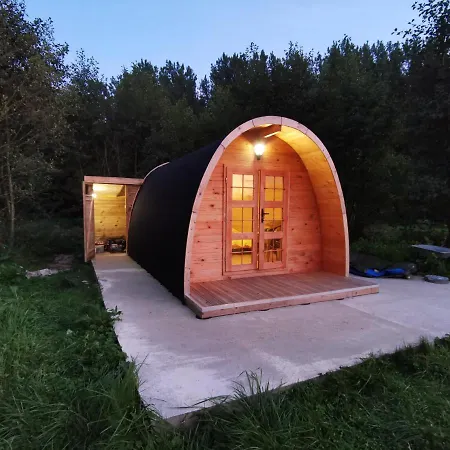 Charmant Pod En Bois Pres D'Un Plan D'Eau Nielles-les-Ardres Exterior photo